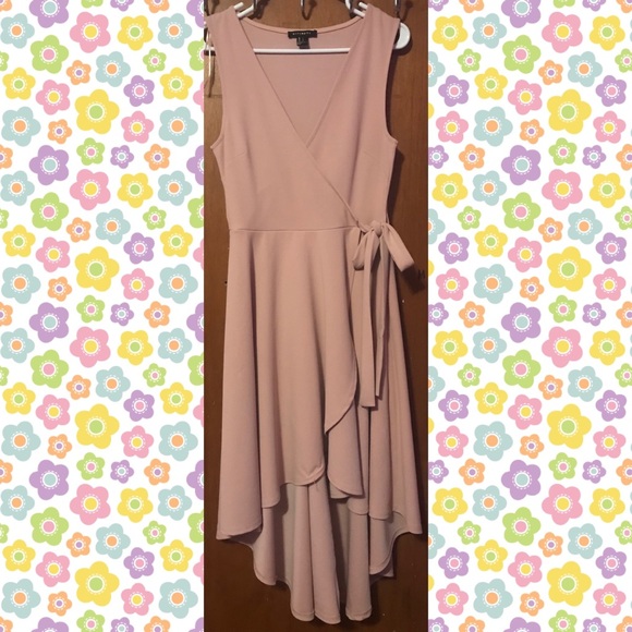 Dresses & Skirts - Pink formal dress